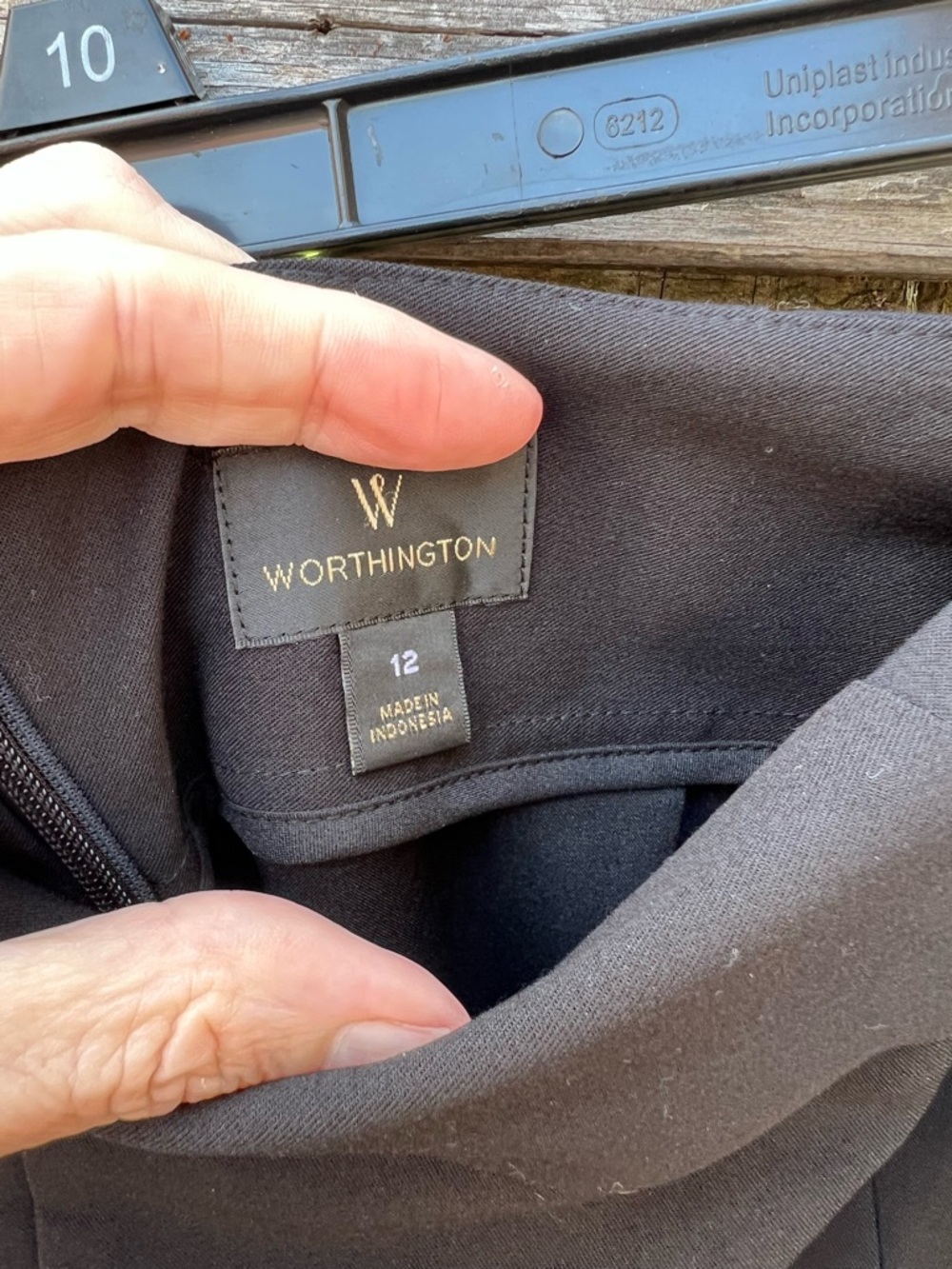 👗Worthington Black Women's Pencil Skirt - Classic Office Style - Picture 6 of 10